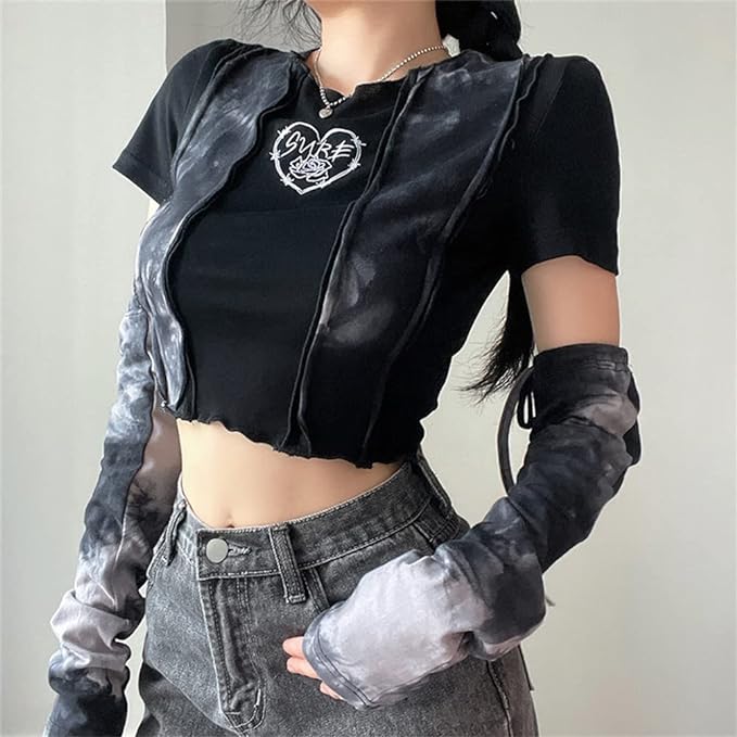 Goth Clothing: Embracing Dark Fashion with Individuality and Style插图