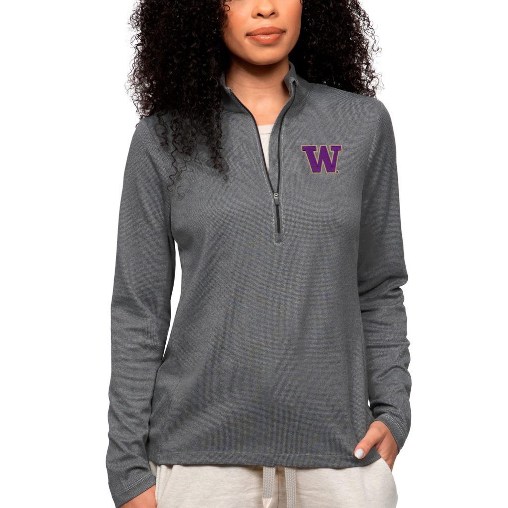 	
women's quarter zip